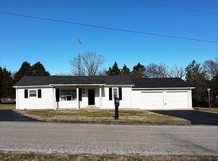 2736 Bill Dedmon Rd, Bowling Green, KY 42101