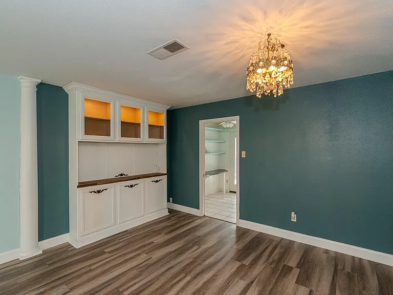 5975 Meadow Way — Photo 5