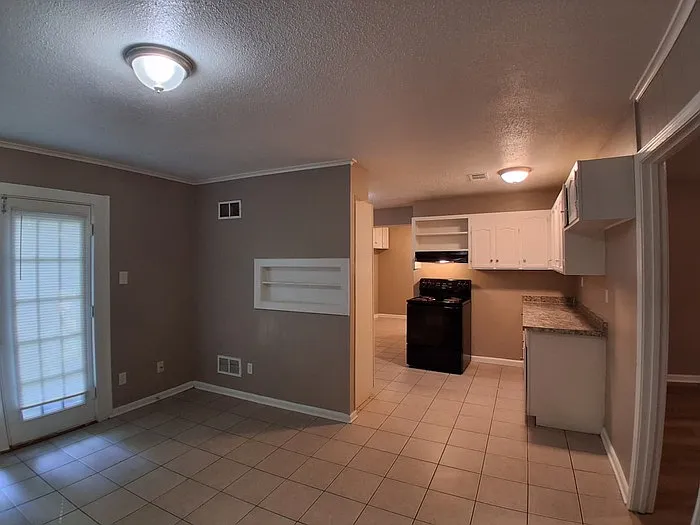 4285 Trudy St — Photo 5