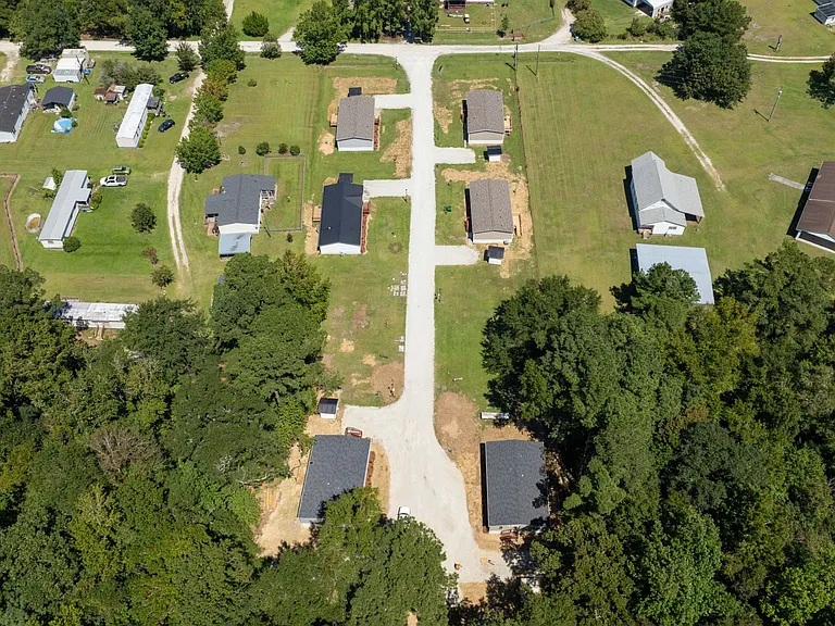 1118F Old Tar Landing Rd — Photo 12