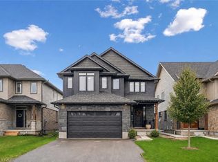 203 Schmidt Dr, Wellington North, ON N0G1A0