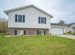 1518 S Indiana Ave, West Bend, WI 53095