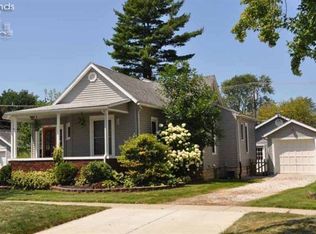 614 N 5th St, Fremont, OH 43420