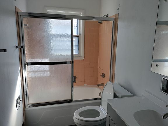 4th image of 5834-5836 N 69th St #5834
