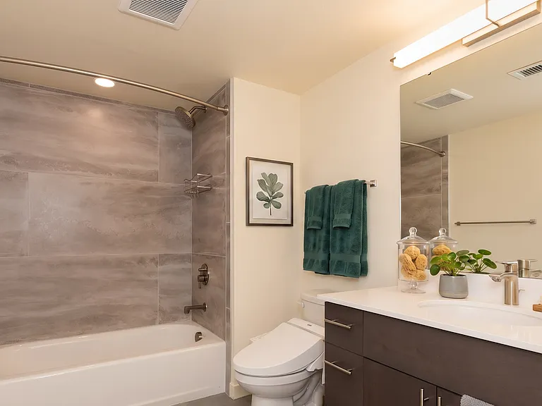 Bell View Apartments — Photo 110