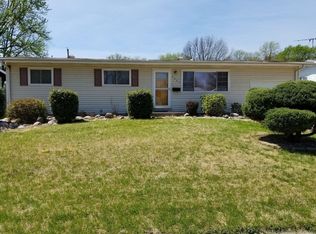 2660 Mockingbird Ln, Florissant, MO