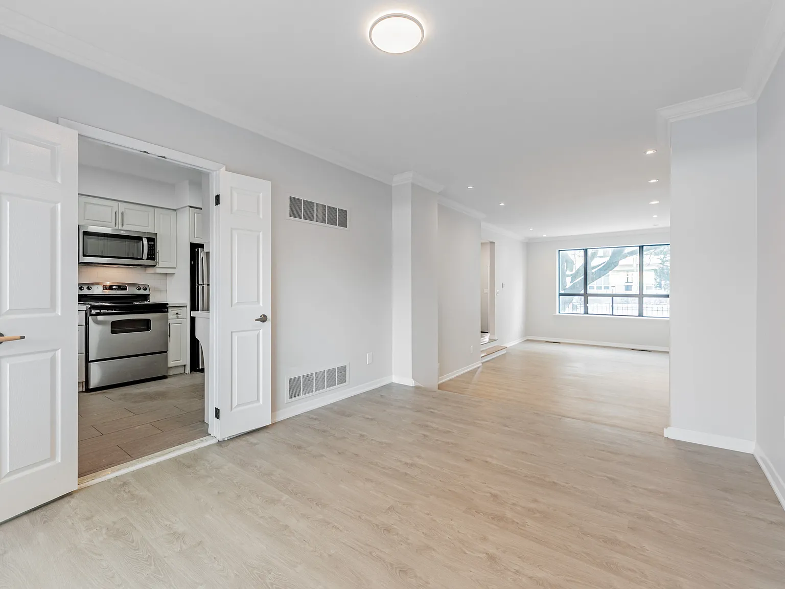 Balliol Townhomes — Photo 3