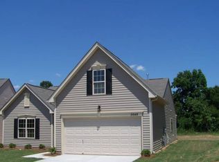 5048 Broad Leaf Ct, Dallas, NC 28034