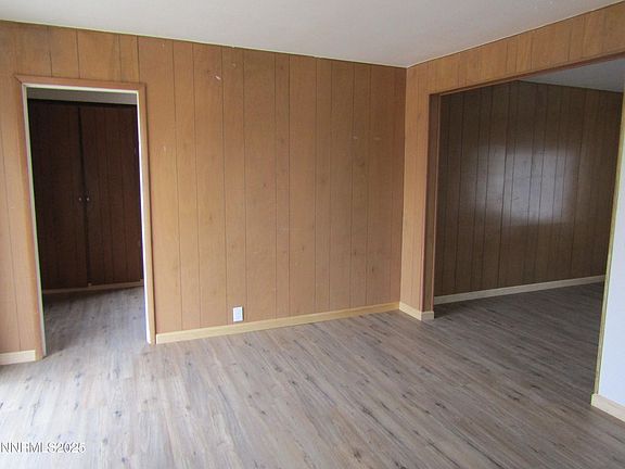 5th image of 244 Valley Dr