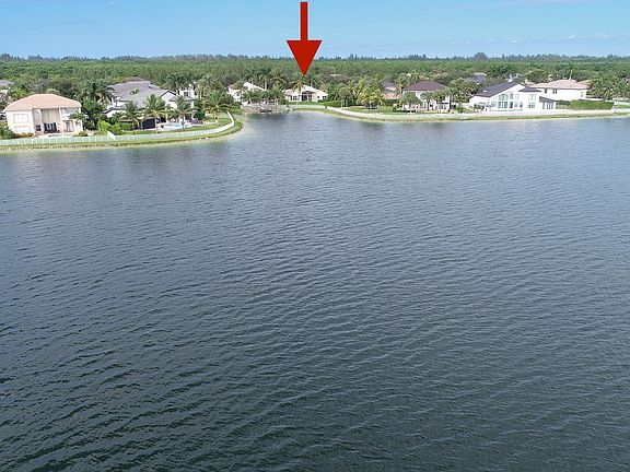 2nd image of 5207 SW 195th Ter