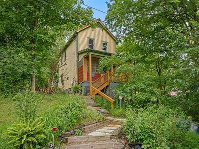 300 Eddington St, Pittsburgh, PA, 15207