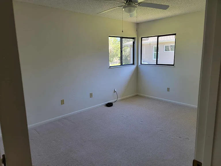 156 Beachway Dr — Photo 17