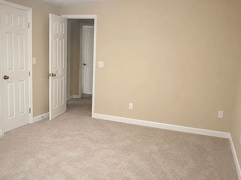 6176 Valley Green Rd — Photo 16