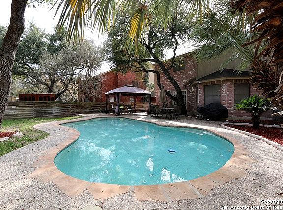 4th image of 16422 Hornet Creek Dr