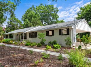 2601 W Woodlyn Way, Greensboro, NC 27407