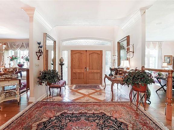 4th image of this home