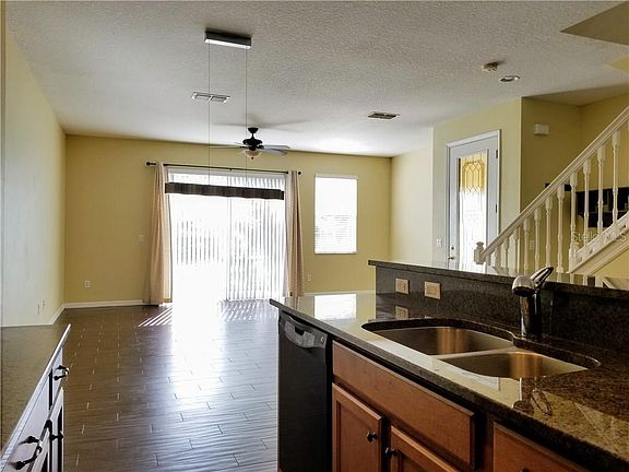 5th image of 2845 Shady Willow Ln