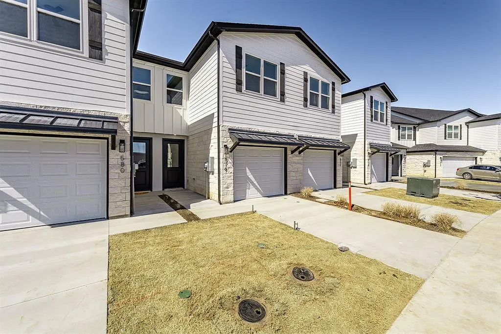 532 Galt Drive - 1 — Photo 1