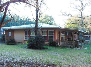530 Harbuck Rd, Defuniak Springs, FL 32433