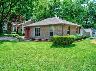 701 NE 45th Ter, Kansas City, MO 64116