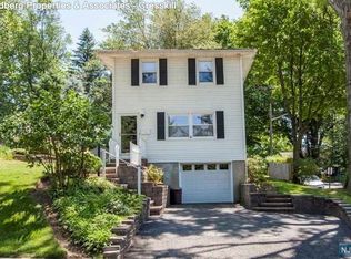 18 Demarest Ave, Closter, NJ 07624
