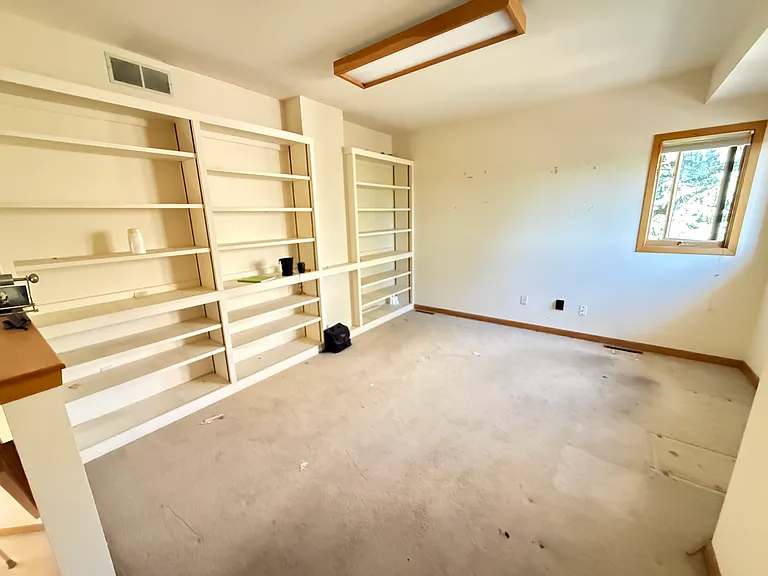 2620 Briarwood Dr — Photo 33