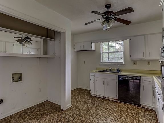 5th image of 5531 Pravin Dr