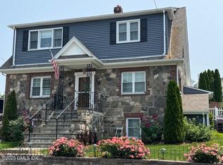 43 Cos Cob Ave, Cos Cob, CT 06807