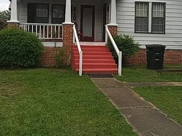 210 NE Allen St, Broken Bow, OK 74728