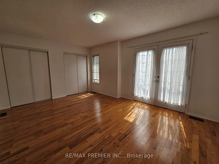 745 Farmstead Dr #12 — Photo 8