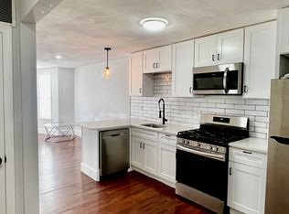 397 Chelsea St #2, Boston, MA 02128