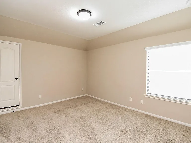 6034 Gracys Landing Ln — Photo 40