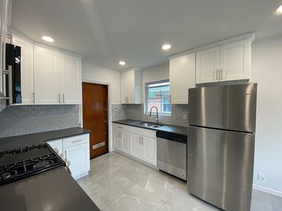 165-12 69th Ave, Flushing, NY, 11365