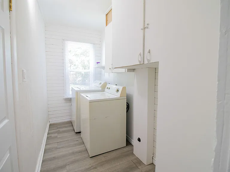 19 Dain Ave — Photo 17