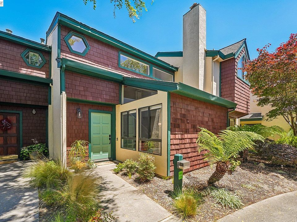 1st image of 505 Lagunaria Ln