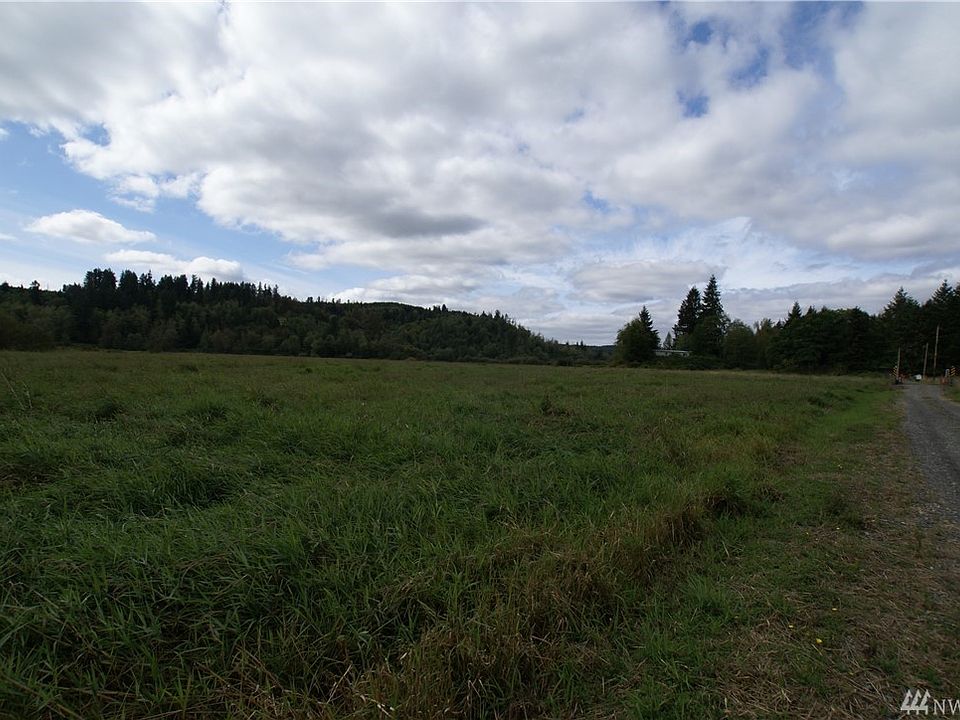 2nd image of 2703 215th Ave SW
