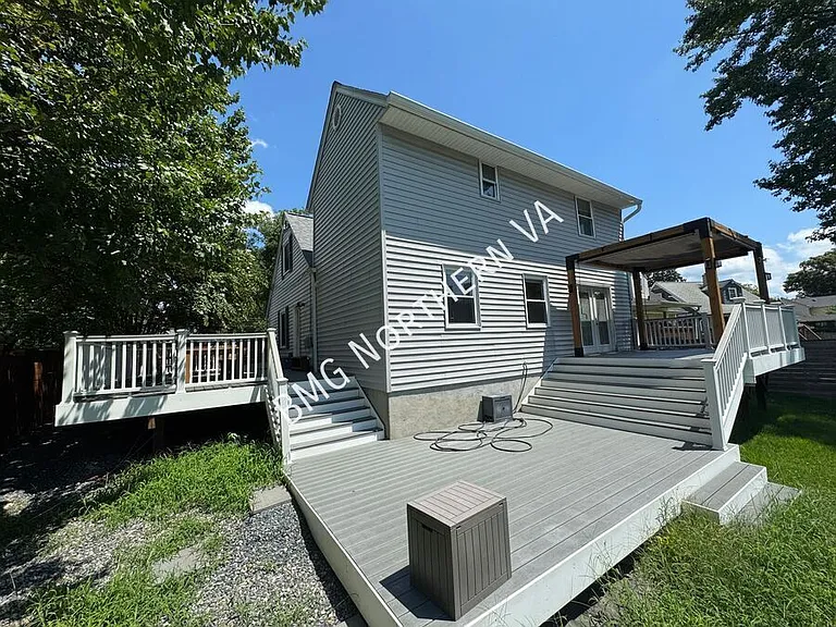 1909 Rollins Dr — Photo 78