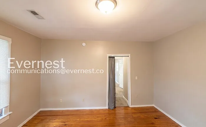 318 Tremont St #3 — Photo 6