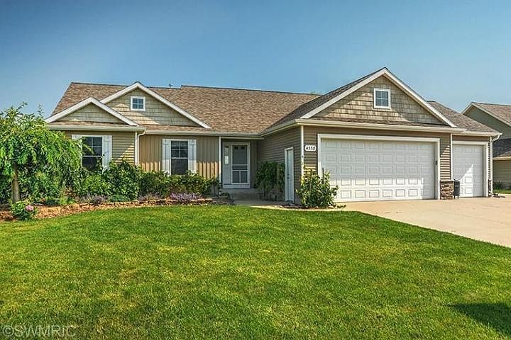 1st image of 4338 Saddlehorn Dr