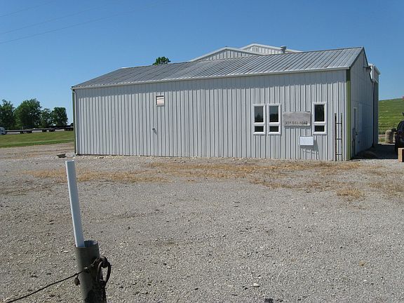 3rd image of 560 Township Road 217
