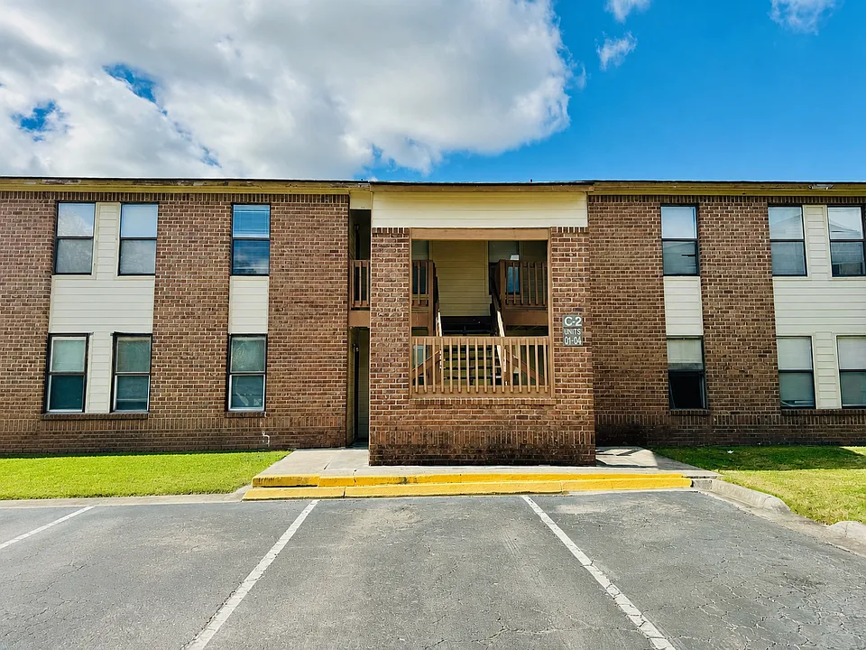 EXTERIOR_08202026