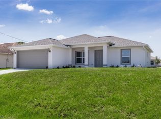 4153 NE 9th Place Cpe, Coral, FL 33909