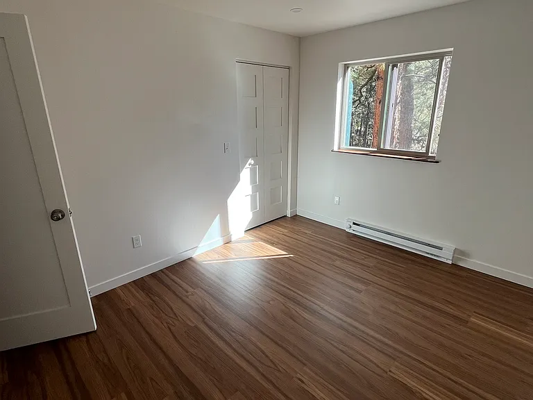 404 Antelope Dr — Photo 12