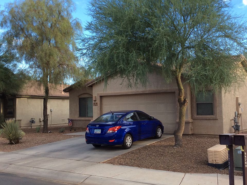 1st image of 11772 W Farmall Dr