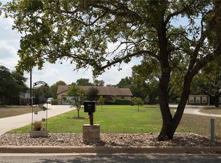 198 W Oak Loop, Cedar Creek, TX 78612