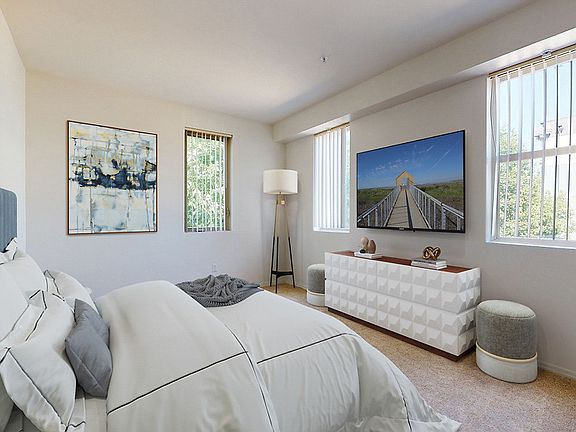4th image of 101 E San Fernando St #535