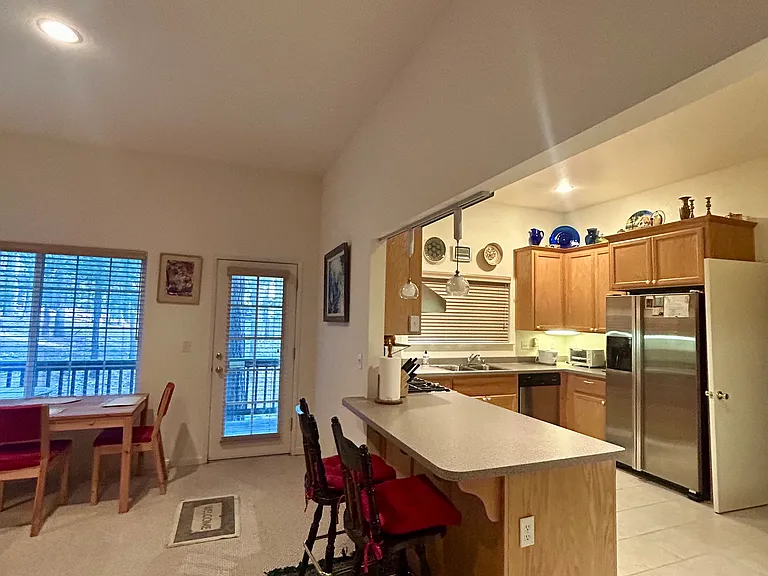 11820 Oslo Dr — Photo 8