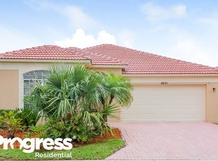 8031 Via Hacienda, Riviera Beach, FL 33418