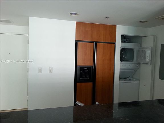 3rd image of 335 Biscayne Blvd #3606