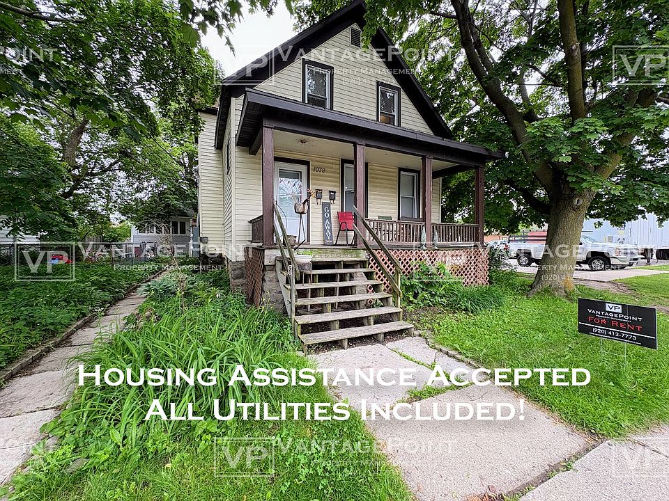 1st image of 1079 Shawano Ave